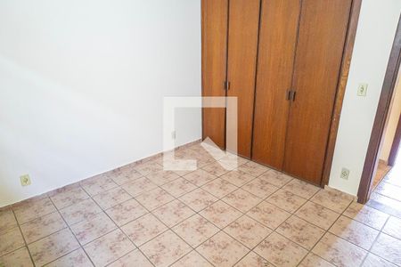 Quarto 2 de casa para alugar com 3 quartos, 120m² em Candelária, Belo Horizonte