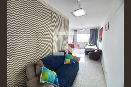 Sala de apartamento para alugar com 1 quarto, 55m² em Centro, São Vicente