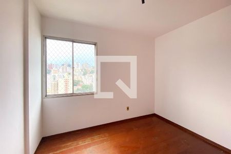 Quarto 1 de apartamento para alugar com 3 quartos, 80m² em Santo Antônio, Belo Horizonte