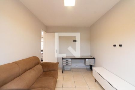 Quarto 1 de apartamento para alugar com 3 quartos, 56m² em Jardim Rizzo, São Paulo