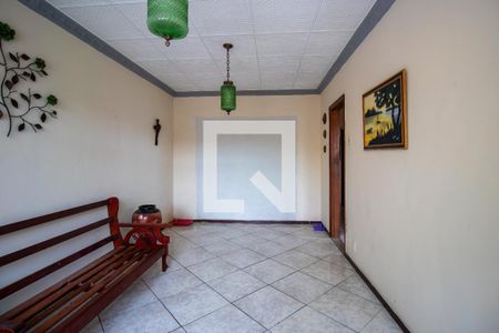 Sala 1 de casa à venda com 4 quartos, 200m² em Bonsucesso, Rio de Janeiro
