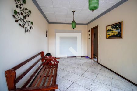 Sala 1 de casa à venda com 4 quartos, 200m² em Bonsucesso, Rio de Janeiro