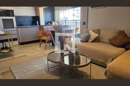 SALA de apartamento para alugar com 3 quartos, 98m² em Taquaral, Campinas