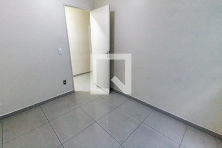 Quarto 1 de casa para alugar com 2 quartos, 190m² em Parque Maraba, Taboão da Serra