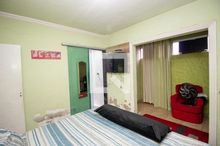 Quarto Suíte de casa à venda com 5 quartos, 930m² em Vila Panama, Contagem