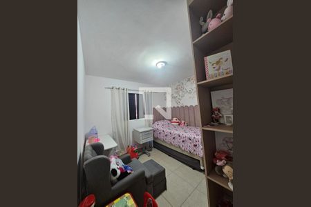 Quarto de casa para alugar com 2 quartos, 270m² em Jardim Mitsutani, São Paulo