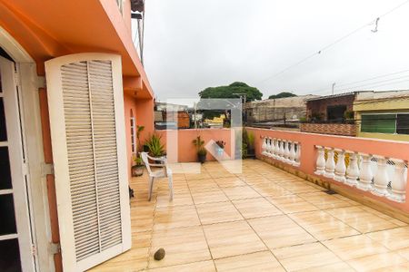 Varanda de casa para alugar com 3 quartos, 140m² em Vila Nova Curuca, São Paulo