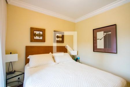 Quarto 1 - Suíte de casa à venda com 3 quartos, 220m² em Vila Linda, Santo André