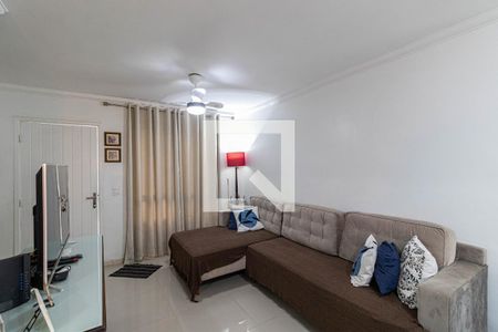 Sala de casa de condomínio para alugar com 3 quartos, 120m² em Jardim Santa Maria, São Paulo