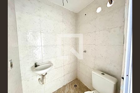 Banheiro de apartamento para alugar com 1 quarto, 40m² em Parque Continental I, Guarulhos