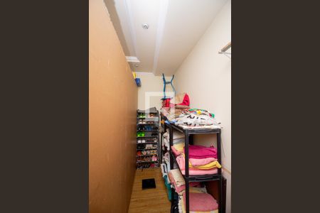 Quarto 1 - Casa 1 de casa à venda com 4 quartos, 640m² em Colonial, Contagem