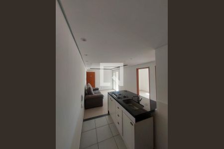 Cozinha de apartamento para alugar com 2 quartos, 50m² em Tribobó, São Gonçalo