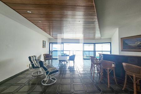 Sala de apartamento para alugar com 4 quartos, 355m² em Jardim Asturias, Guarujá