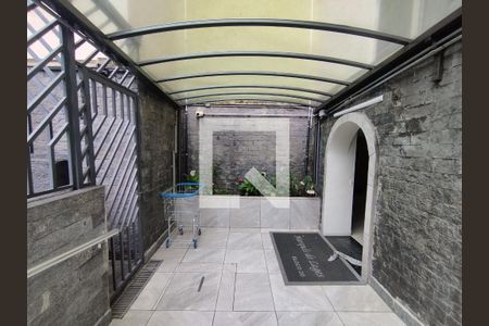 Hall de entrada de apartamento para alugar com 3 quartos, 61m² em Vila Moraes, São Paulo