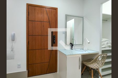 Entrada de kitnet/studio para alugar com 1 quarto, 18m² em Tijuca, Rio de Janeiro