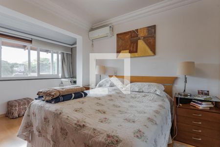 Suíte de casa de condomínio à venda com 3 quartos, 260m² em Boa Vista, Porto Alegre