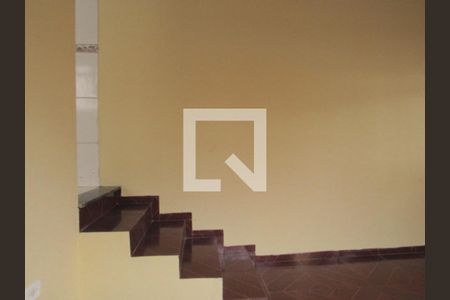 Sala de casa para alugar com 1 quarto, 55m² em Santo Antônio, Osasco