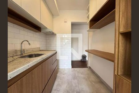 Apartamento para alugar com 4 quartos, 187m² em Belvedere, Belo Horizonte