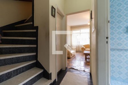 Corredor de casa à venda com 3 quartos, 200m² em Jardim Patente Novo, São Paulo