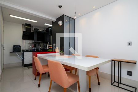 Sala de apartamento para alugar com 2 quartos, 83m² em Vila Alexandria, São Paulo