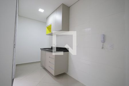 Cozinha de apartamento para alugar com 2 quartos, 40m² em Vila Scarpelli, Santo André
