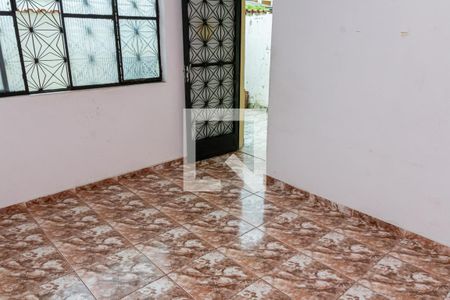Sala de casa para alugar com 2 quartos, 110m² em Paciência, Rio de Janeiro