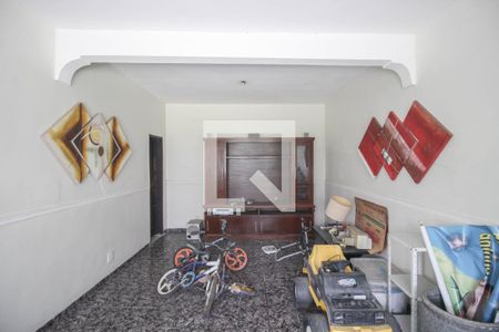 Sala de casa para alugar com 2 quartos, 200m² em Centro, Mesquita