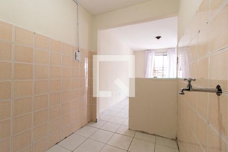 Cozinha de casa para alugar com 1 quarto, 35m² em Sítio Cercado, Curitiba