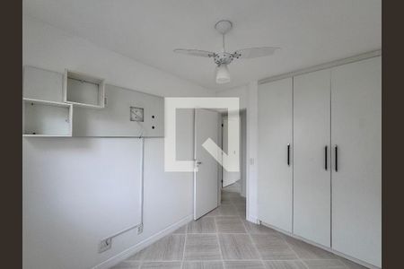 Quarto 1 de apartamento para alugar com 3 quartos, 53m² em Vargem Grande, Rio de Janeiro