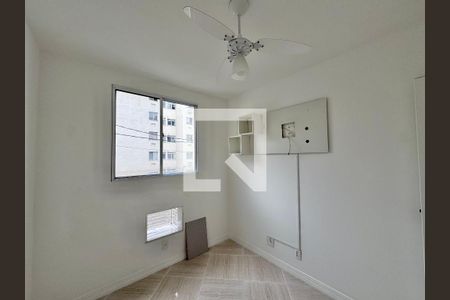 Quarto 1 de apartamento para alugar com 3 quartos, 53m² em Vargem Grande, Rio de Janeiro