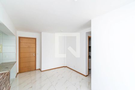 Sala de apartamento para alugar com 2 quartos, 60m² em Penha, Rio de Janeiro