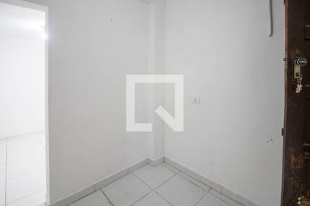 Sala 1 de casa para alugar com 2 quartos, 72m² em Vila Nova Pirajussara, São Paulo