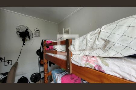 Quarto 02 de apartamento para alugar com 2 quartos, 38m² em Jardim das Oliveiras, Itaquaquecetuba