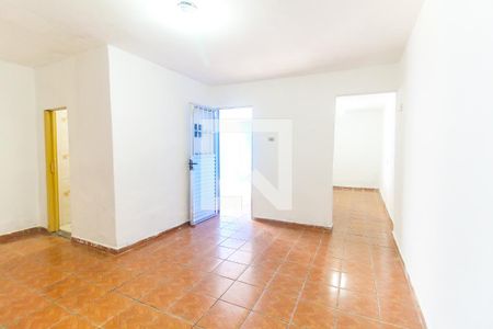 Sala de casa para alugar com 1 quarto, 53m² em Parque Guaianazes, São Paulo