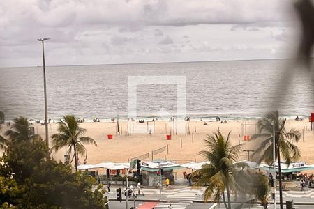 Vista sala de apartamento para alugar com 4 quartos, 300m² em Copacabana, Rio de Janeiro