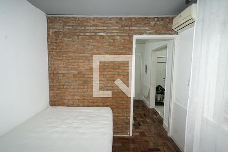 Quarto de apartamento para alugar com 1 quarto, 49m² em Passo D’areia, Porto Alegre