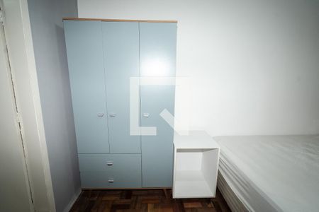Quarto de apartamento para alugar com 1 quarto, 49m² em Passo D’areia, Porto Alegre
