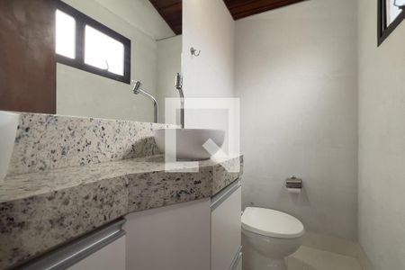 Lavabo 1 de casa para alugar com 3 quartos, 289m² em Vila Rosalia, Guarulhos