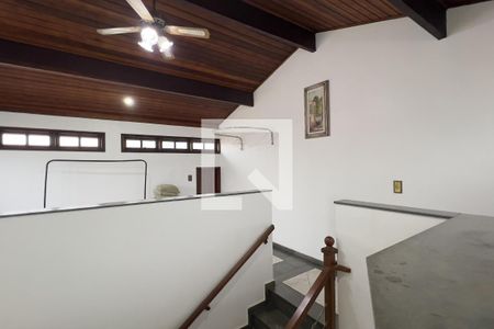 Sótão de casa para alugar com 3 quartos, 289m² em Vila Rosalia, Guarulhos