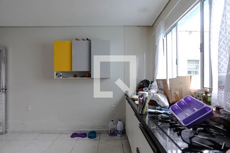 Cozinha de casa para alugar com 2 quartos, 118m² em Jardim Cecilia, Mogi das Cruzes