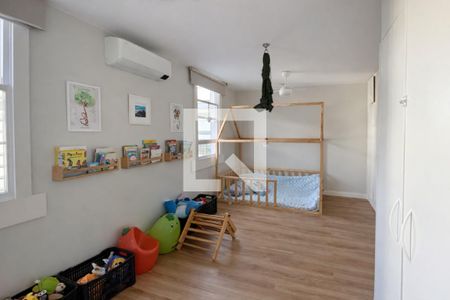 Casa à venda com 4 quartos, 213m² em Botafogo, Rio de Janeiro