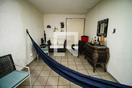 Garagem de casa para alugar com 2 quartos, 180m² em Guilhermina, Praia Grande