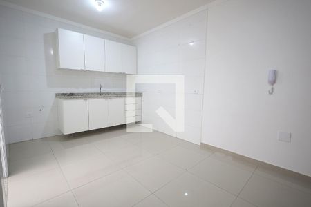Cozinha de apartamento para alugar com 2 quartos, 54m² em Jardim Ocara, Santo André