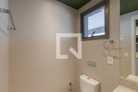 Banheiro de kitnet/studio para alugar com 1 quarto, 41m² em Vila Nova Conceição, São Paulo