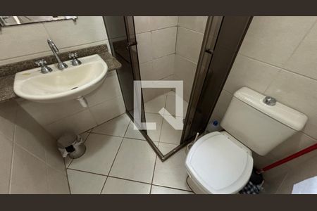 Banheiro de apartamento para alugar com 4 quartos, 97m² em Vila Bastos, Santo André