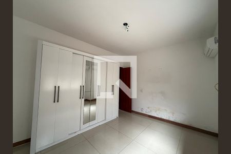 Quarto de casa para alugar com 1 quarto, 75m² em Jacarepaguá, Rio de Janeiro