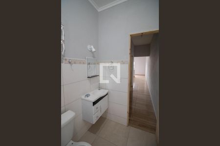 BANHEIRO de casa para alugar com 1 quarto, 40m² em Jardim Santa Cruz, São Paulo