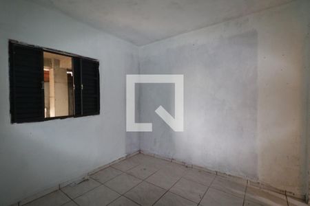 Quarto de casa para alugar com 1 quarto, 20m² em Vila Guacuri, Diadema