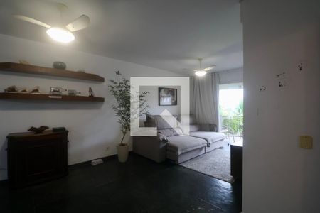 Sala de apartamento para alugar com 4 quartos, 126m² em Jardim Vitoria, Guarujá
