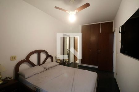 Suíte de apartamento para alugar com 4 quartos, 126m² em Jardim Vitoria, Guarujá